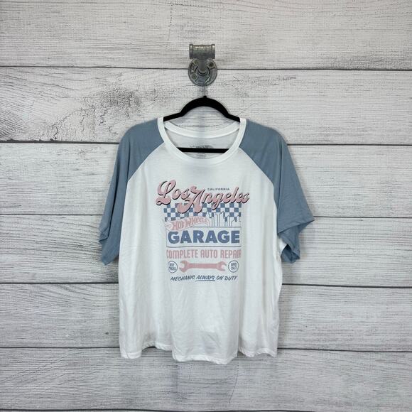 Torrid Plus Size Hot Wheels Graphic Short Sleeve Crop Tee Size 4X - Picture 1 of 5
